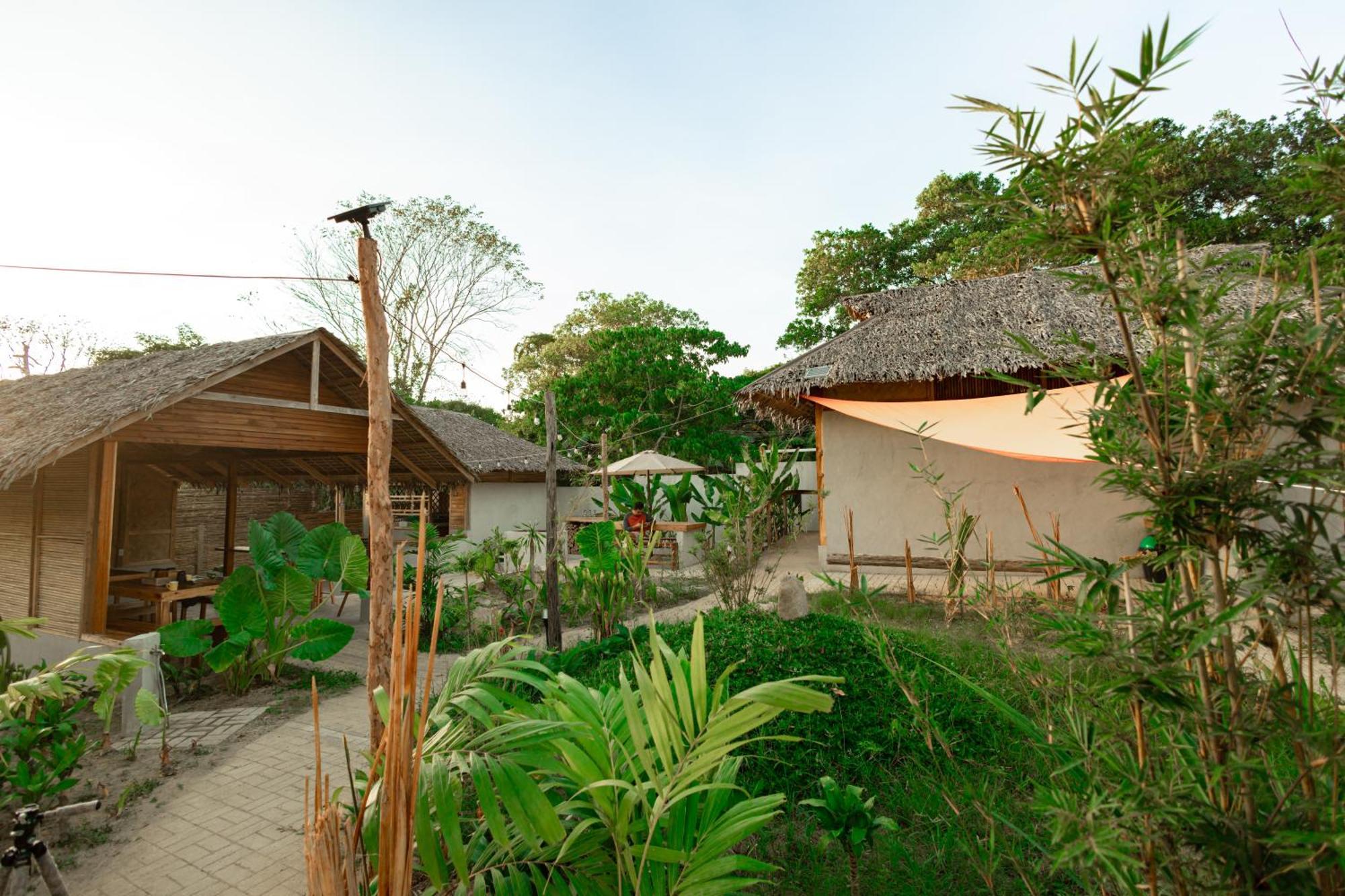 Domes And Dreams Lio Glamping Hotel El Nido Bagian luar foto
