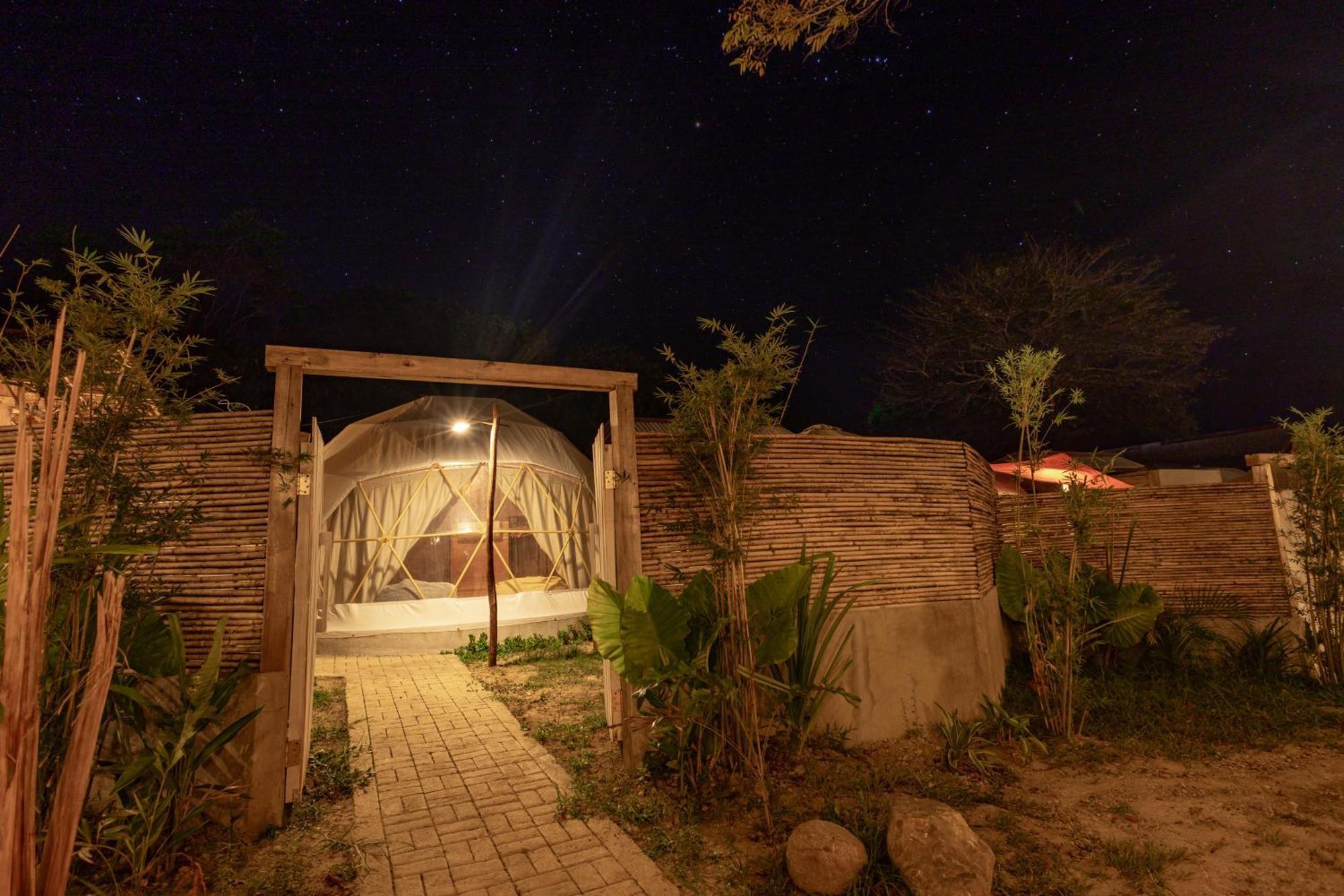 Domes And Dreams Lio Glamping Hotel El Nido Bagian luar foto