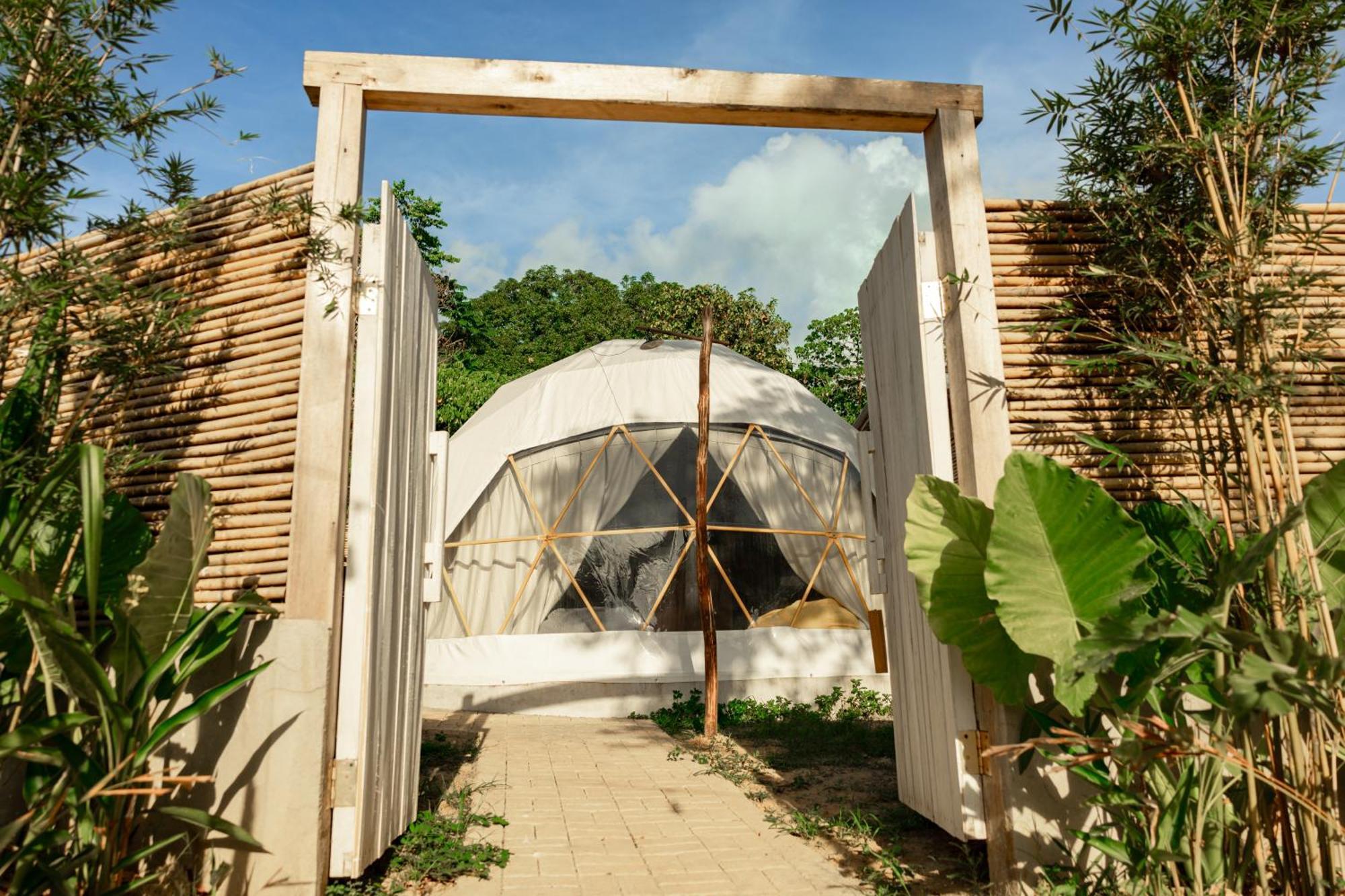 Domes And Dreams Lio Glamping Hotel El Nido Bagian luar foto