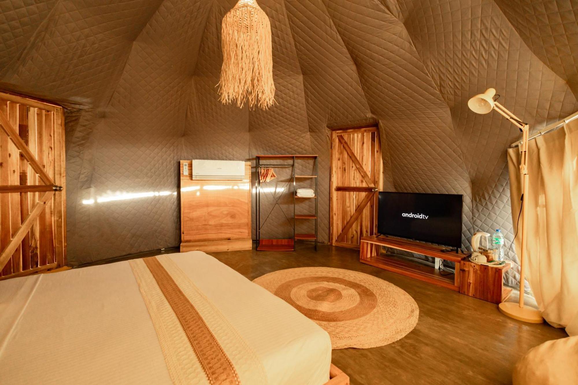 Domes And Dreams Lio Glamping Hotel El Nido Bagian luar foto