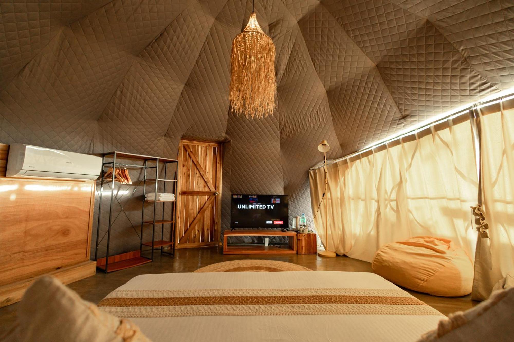 Domes And Dreams Lio Glamping Hotel El Nido Bagian luar foto