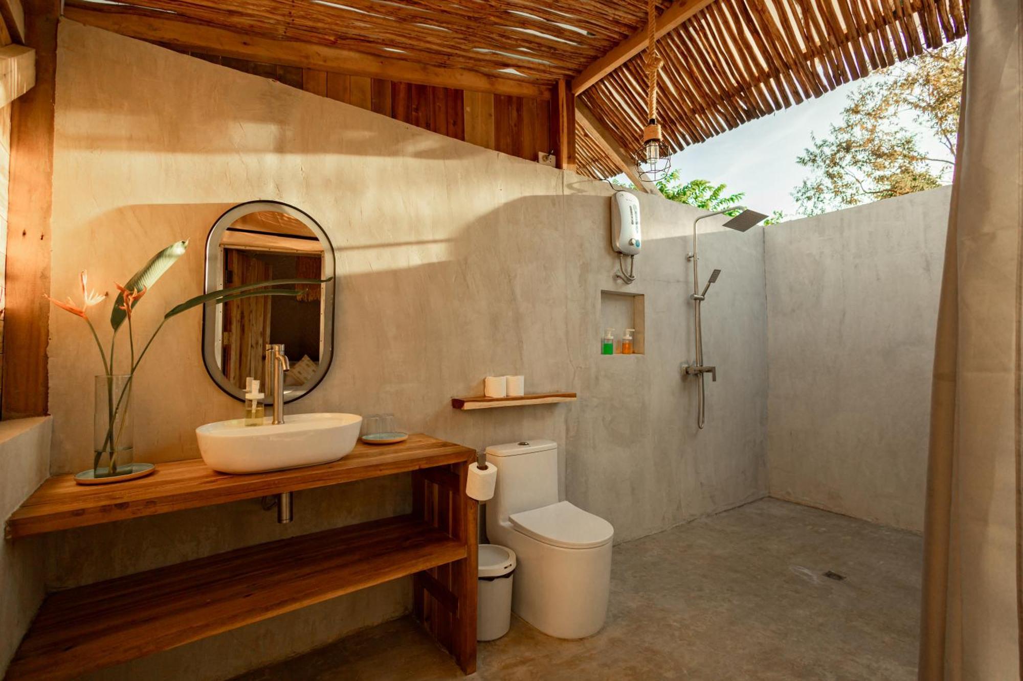 Domes And Dreams Lio Glamping Hotel El Nido Bagian luar foto