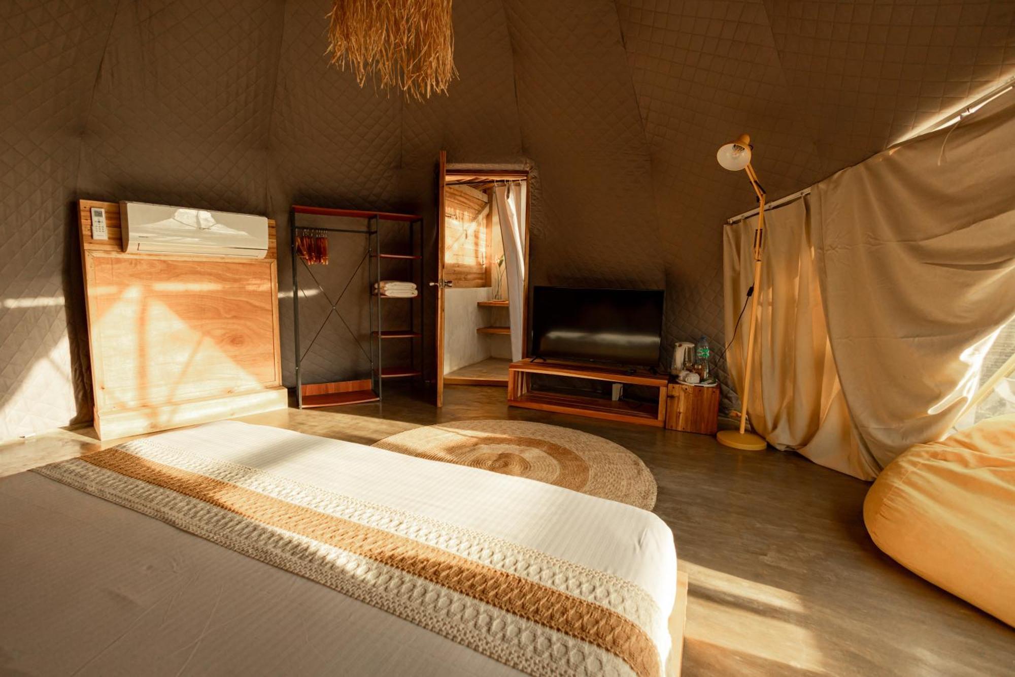 Domes And Dreams Lio Glamping Hotel El Nido Bagian luar foto