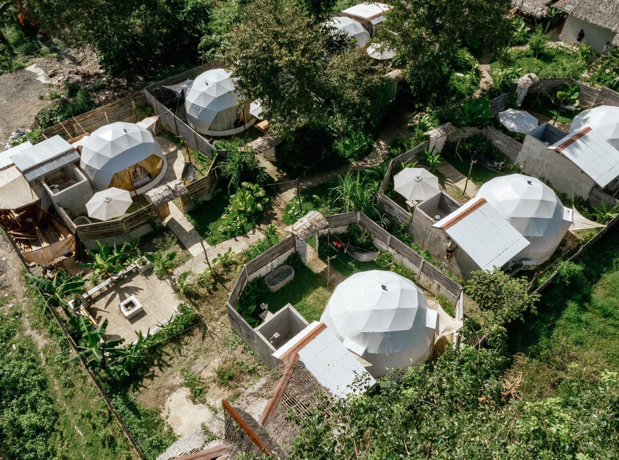 Domes And Dreams Lio Glamping Hotel El Nido Bagian luar foto