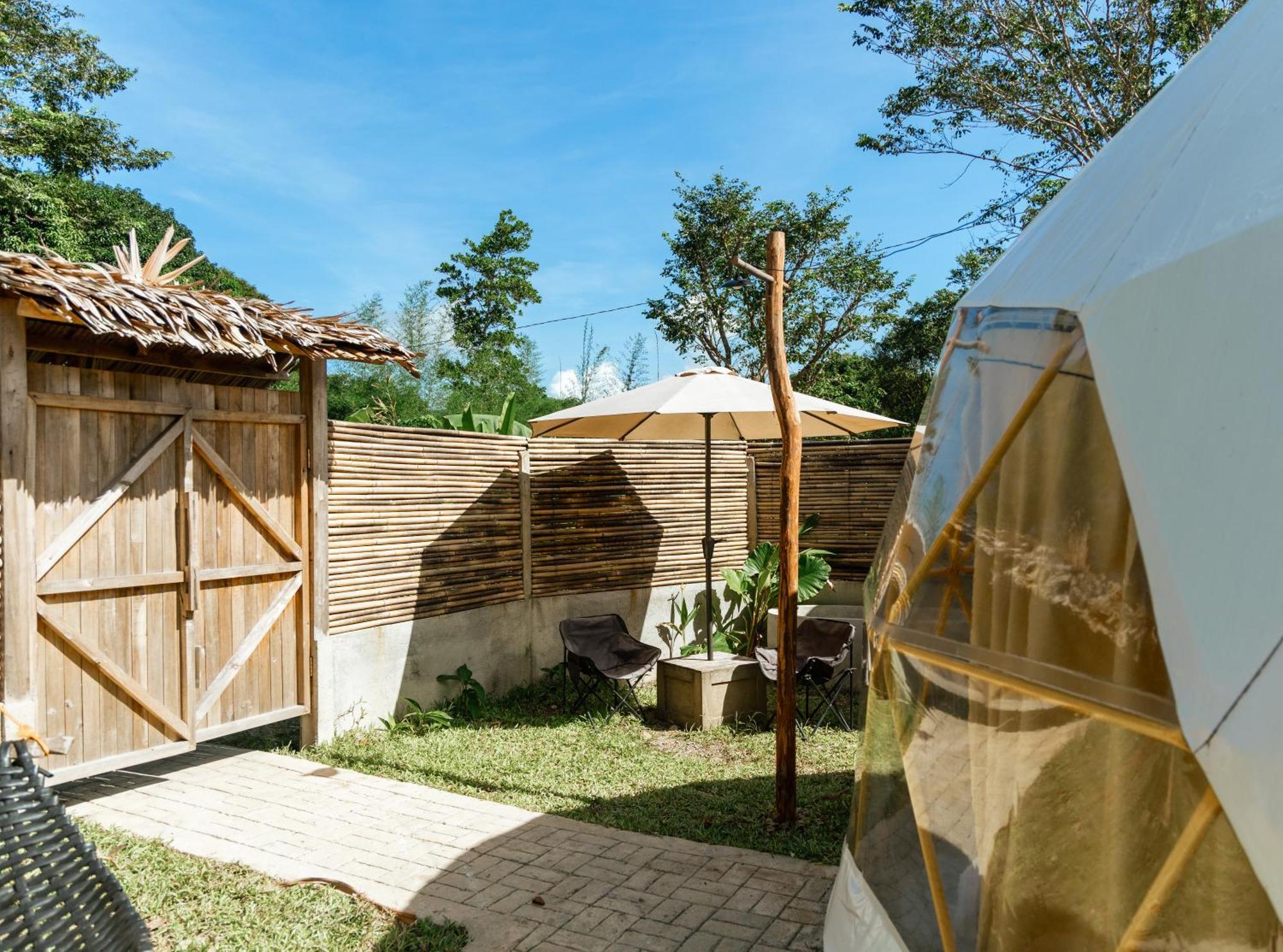 Domes And Dreams Lio Glamping Hotel El Nido Bagian luar foto